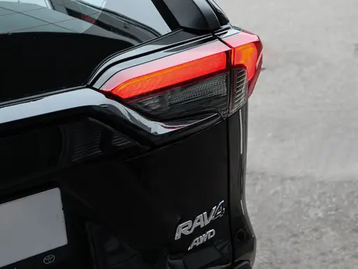 Toyota RAV4 — миниатюра 30