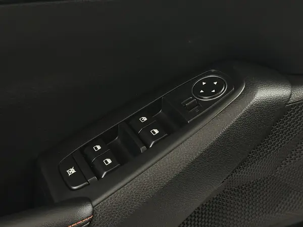 KIA Seltos — миниатюра 10