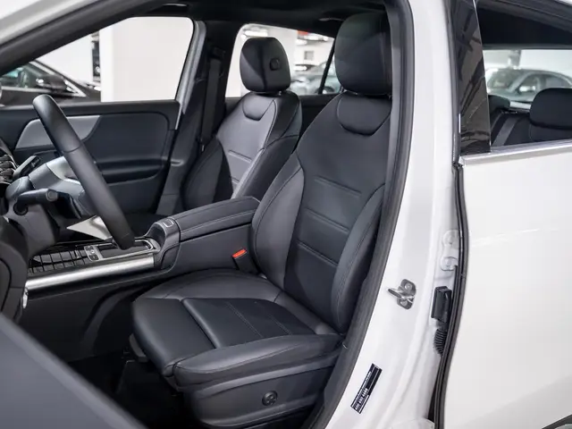 Mercedes-Benz GLA — миниатюра 26