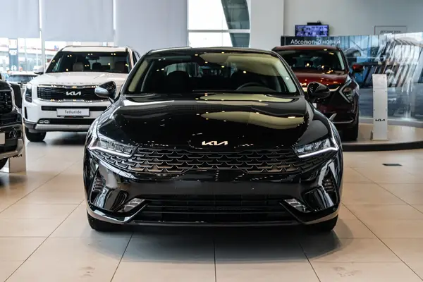 KIA K5 — миниатюра 3