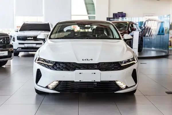 KIA K5 — миниатюра 20