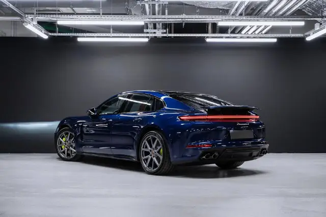 Porsche Panamera — миниатюра 15