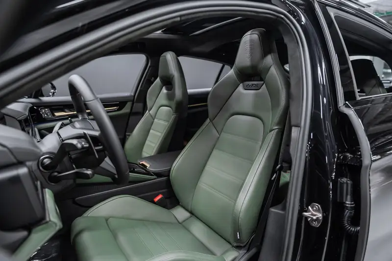Porsche Panamera — миниатюра 29