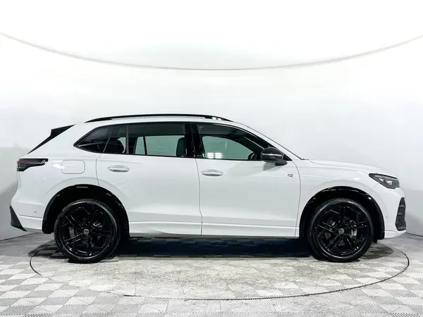 Volkswagen Tiguan — миниатюра 22