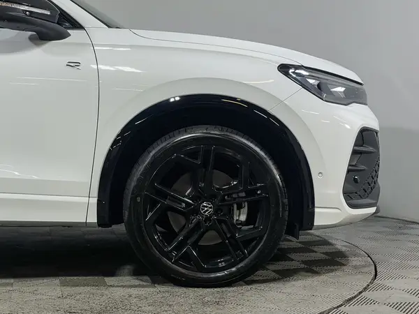 Volkswagen Tiguan — миниатюра 27