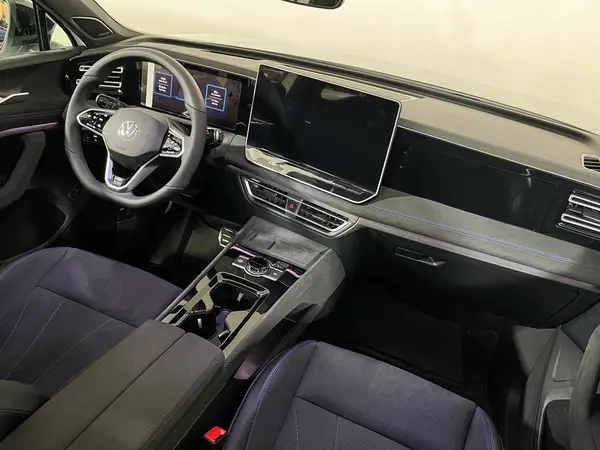 Volkswagen Tiguan — миниатюра 32