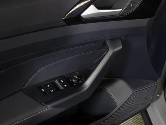 Volkswagen Tharu — миниатюра 36