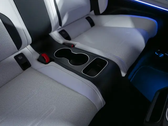 Mercedes-Benz CLE AMG — миниатюра 40