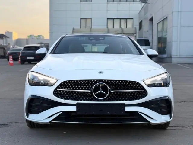 Mercedes-Benz CLE — миниатюра 2