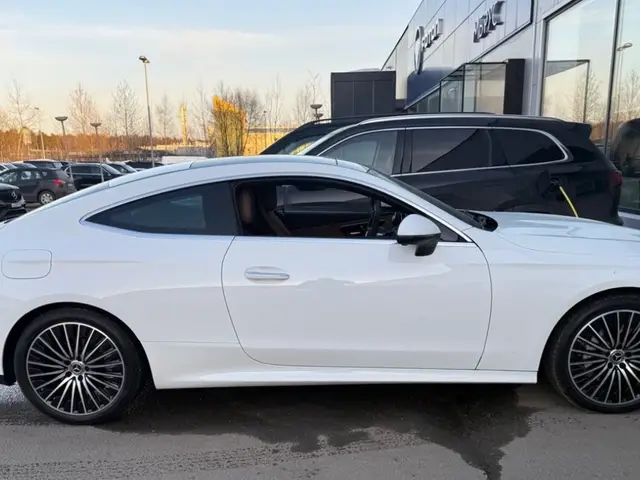 Mercedes-Benz CLE — миниатюра 3