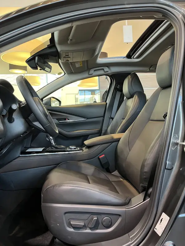 Mazda CX-30 — миниатюра 8