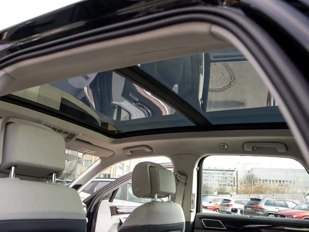 Volkswagen Touareg — миниатюра 37