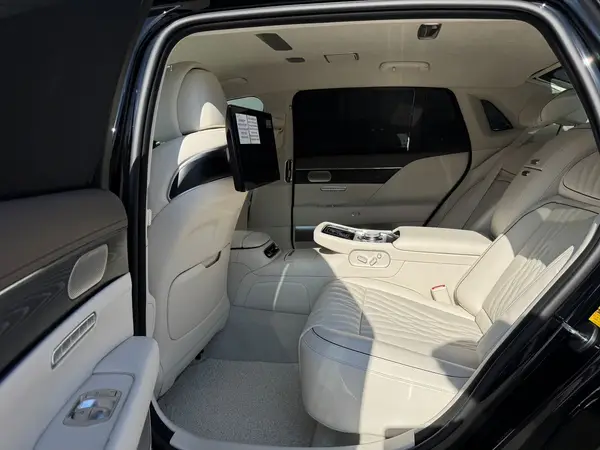 Genesis G90 — миниатюра 36