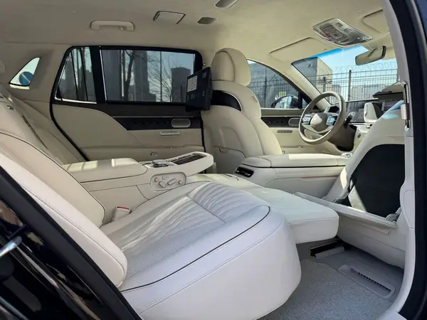 Genesis G90 — миниатюра 39