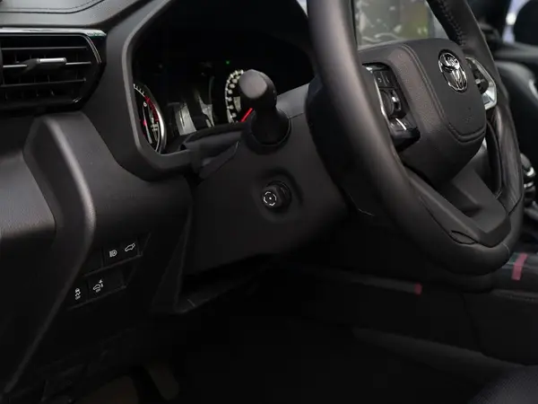 Toyota Land Cruiser — миниатюра 29
