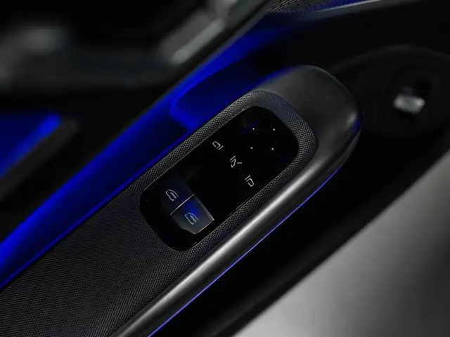 Mercedes-Benz CLE — миниатюра 22