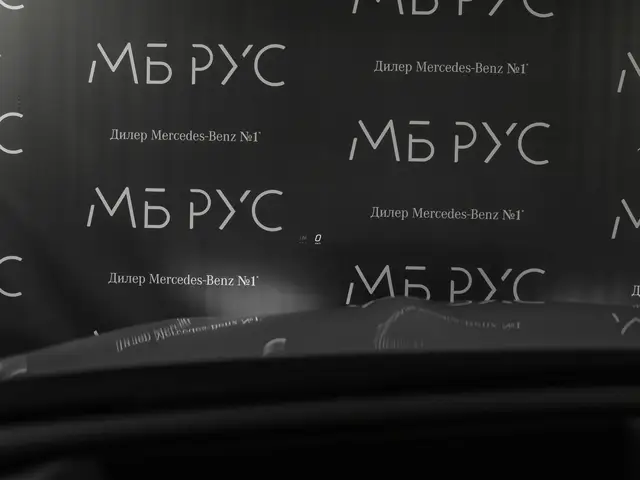 Mercedes-Benz CLE — миниатюра 26