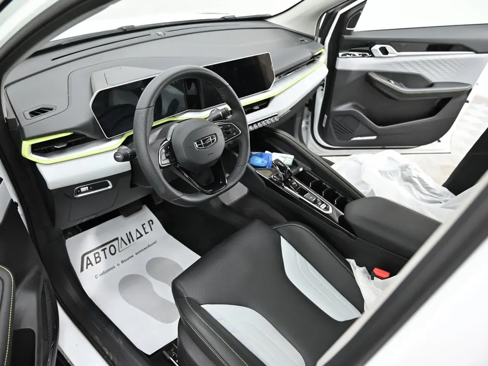Geely Coolray — миниатюра 31