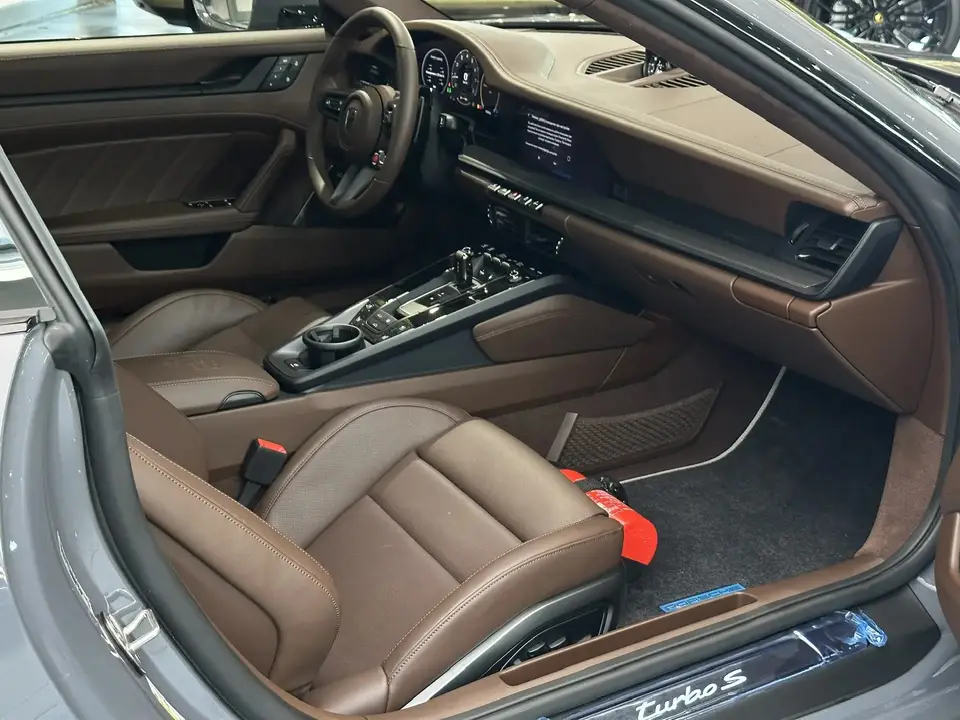 Porsche 911 — миниатюра 31