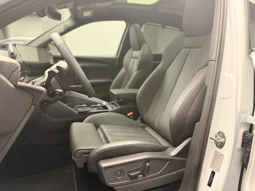 Audi Q5 Sportback — миниатюра 36