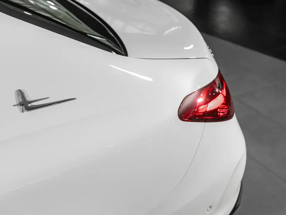 Mercedes-Benz C-Класс — миниатюра 10