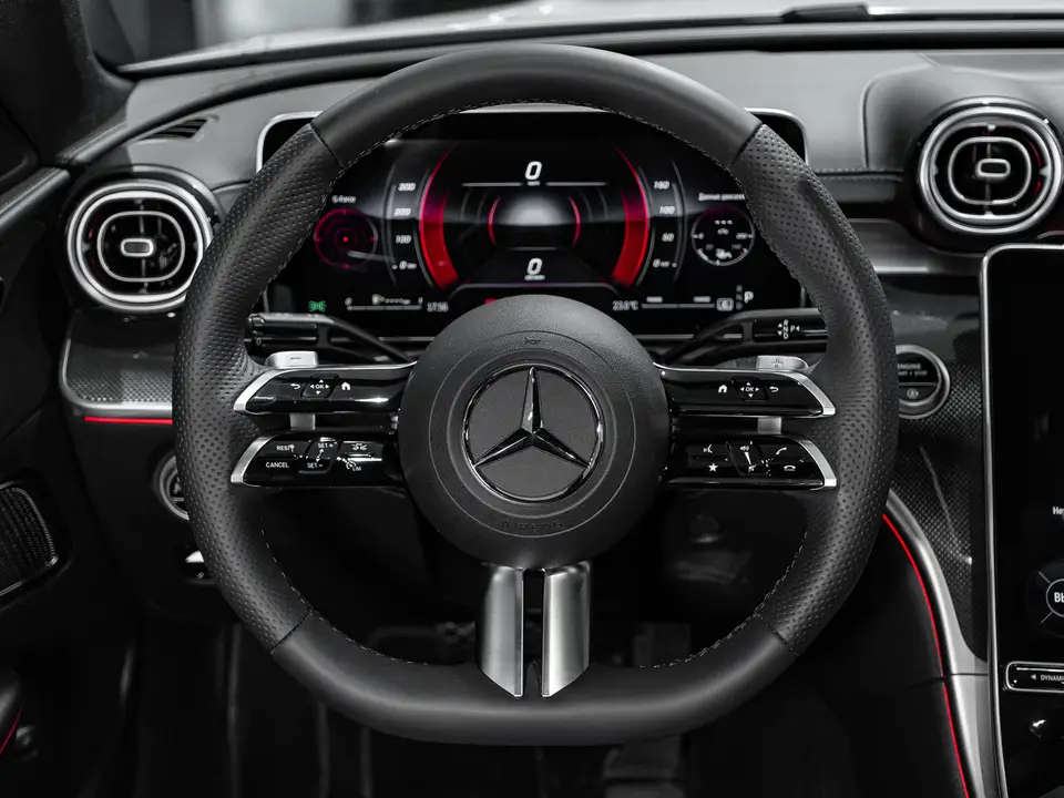 Mercedes-Benz C-Класс — миниатюра 14