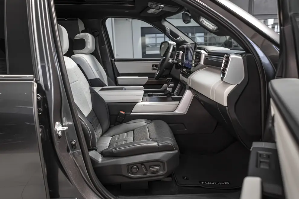 Toyota Tundra — миниатюра 20