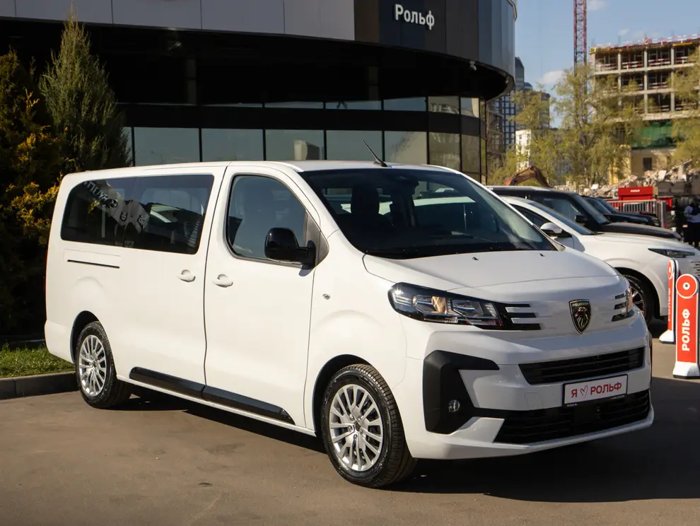Peugeot Traveller — миниатюра 2
