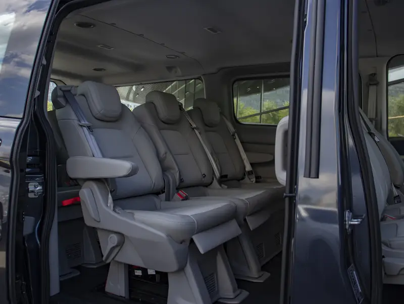 Ford Transit Custom — миниатюра 8