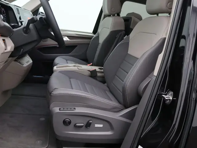 Volkswagen Multivan — миниатюра 6