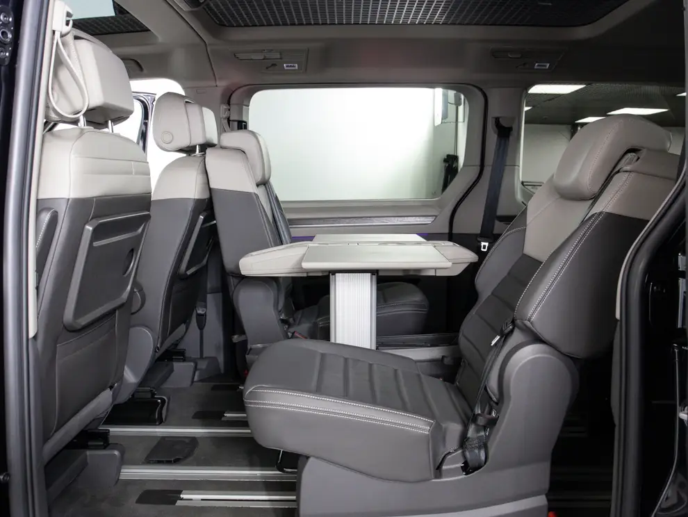 Volkswagen Multivan — миниатюра 8