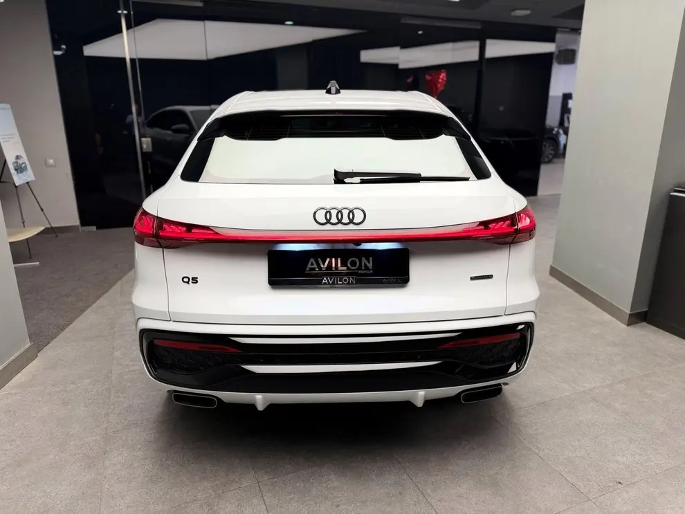 Audi Q5 Sportback — миниатюра 34