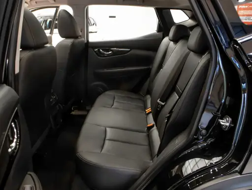 Nissan Qashqai — миниатюра 9
