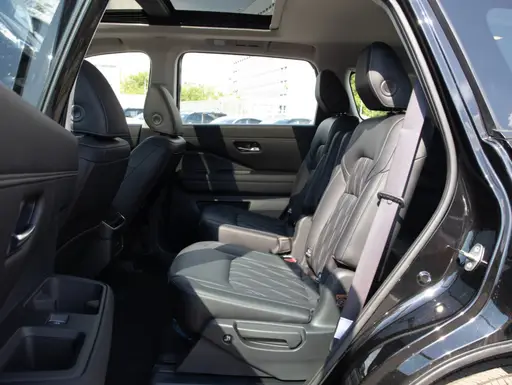 Nissan Pathfinder — миниатюра 34