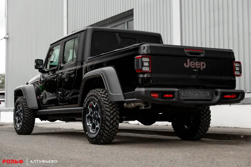 Jeep Gladiator — миниатюра 3