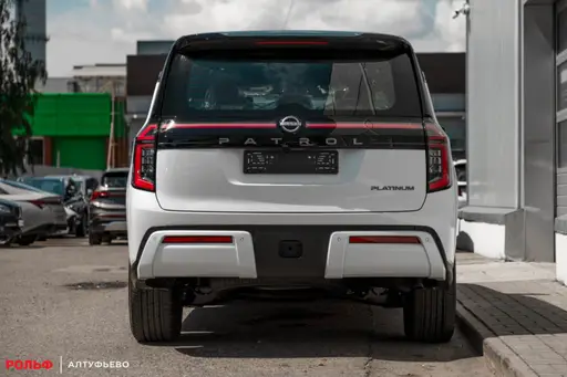 Nissan Patrol — миниатюра 4