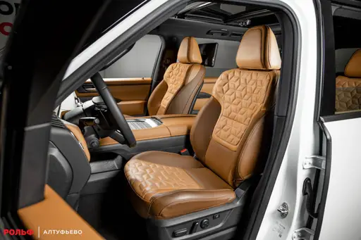 Nissan Patrol — миниатюра 12
