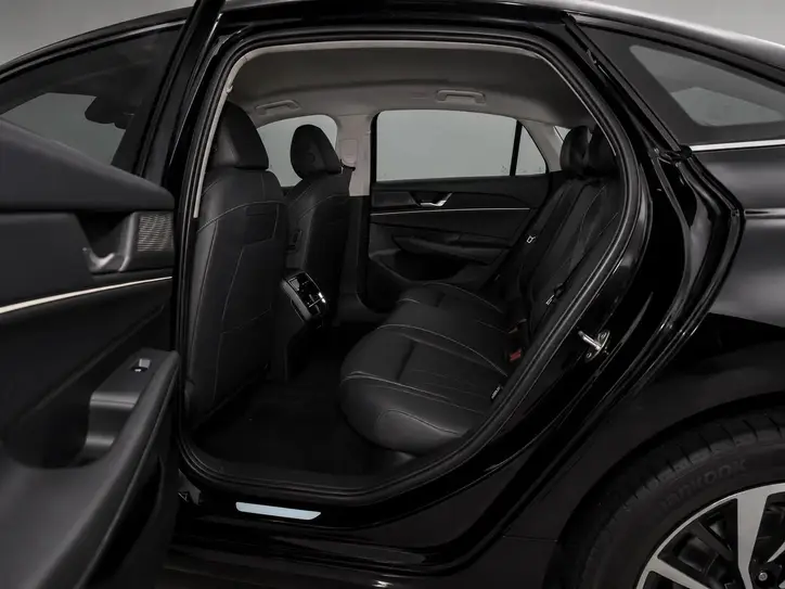Volkswagen Passat (China Market) — миниатюра 11
