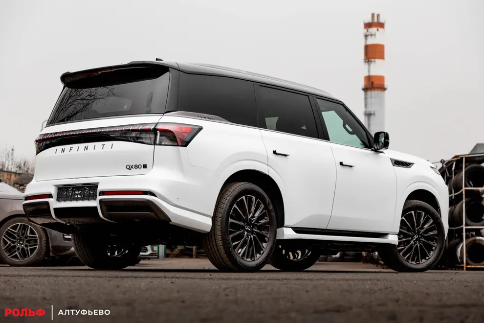 Infiniti QX80 — миниатюра 2