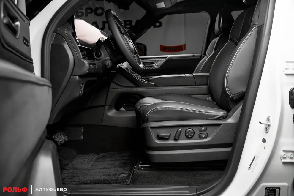 Infiniti QX80 — миниатюра 15