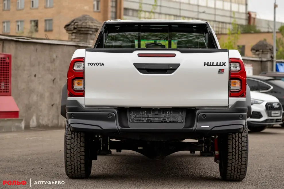 Toyota Hilux — миниатюра 4