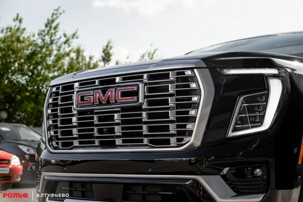 GMC Yukon — миниатюра 26