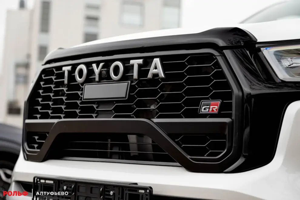 Toyota Hilux — миниатюра 20