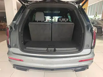 Cadillac XT6 — миниатюра 8