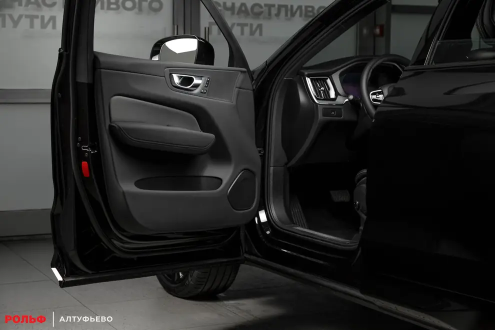 Volvo XC60 — миниатюра 36