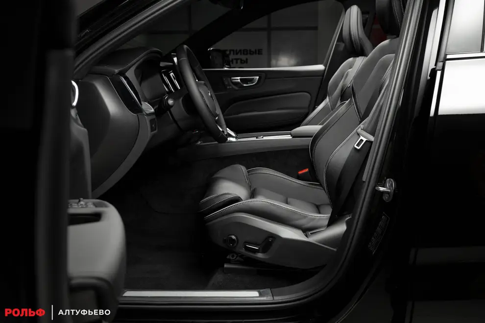 Volvo XC60 — миниатюра 37