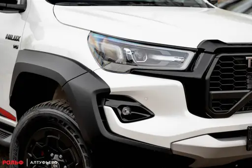 Toyota Hilux — миниатюра 29