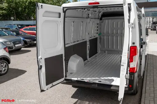 Peugeot Boxer — миниатюра 25
