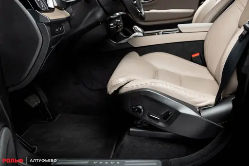 Volvo XC90 — миниатюра 22