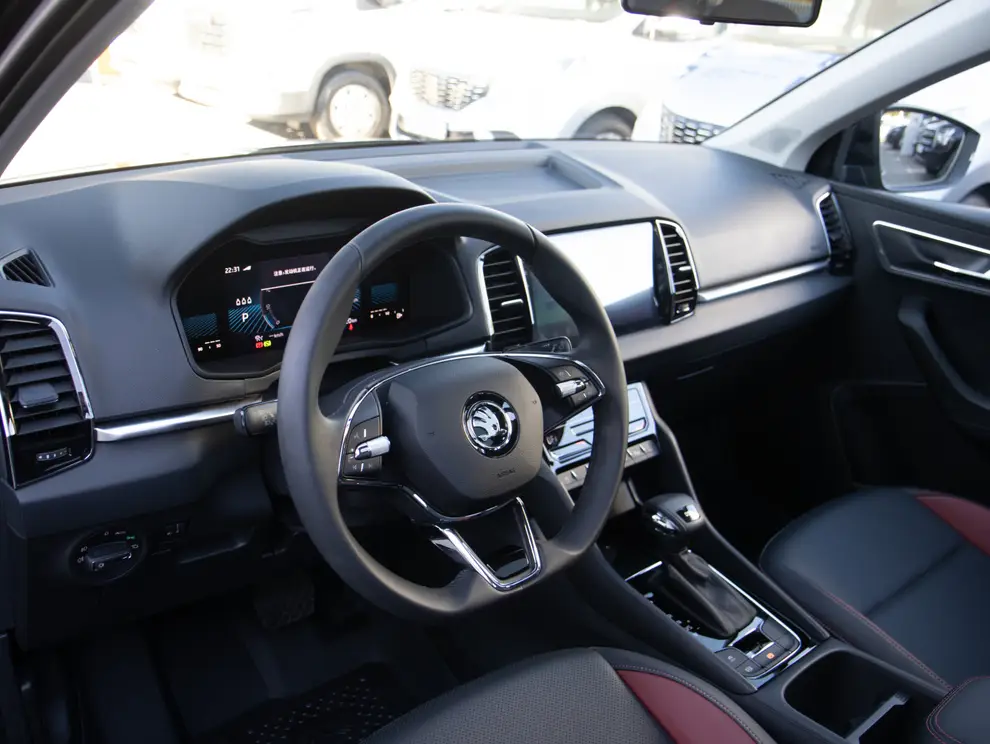Skoda Karoq — миниатюра 11